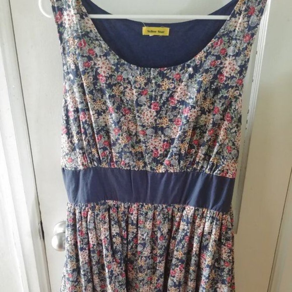 Modcloth Banded Floral Dress